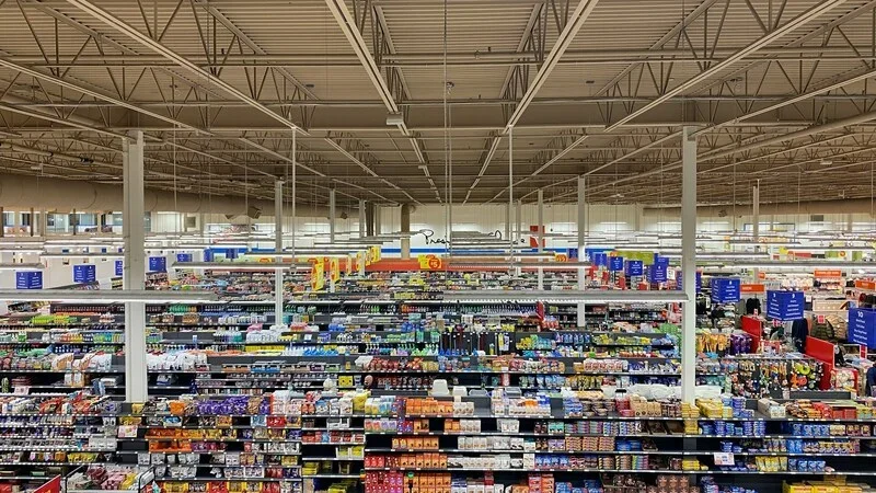 Almacenes y Supermercados