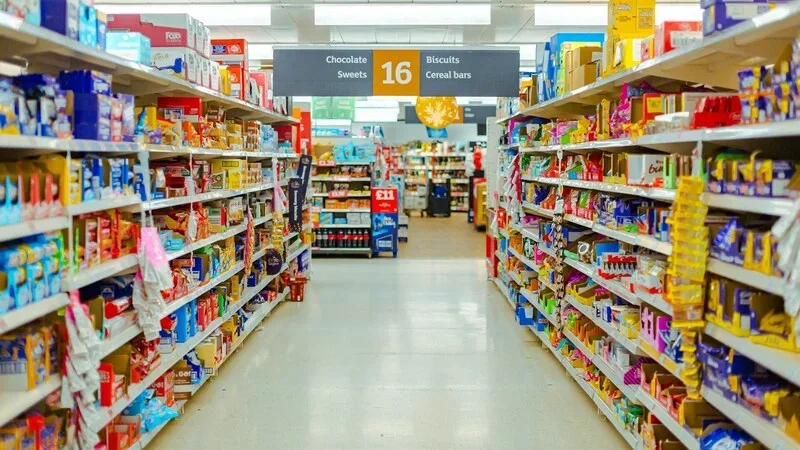 Almacenes y Supermercados